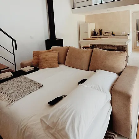 Lusterra Hébergement de vacances *